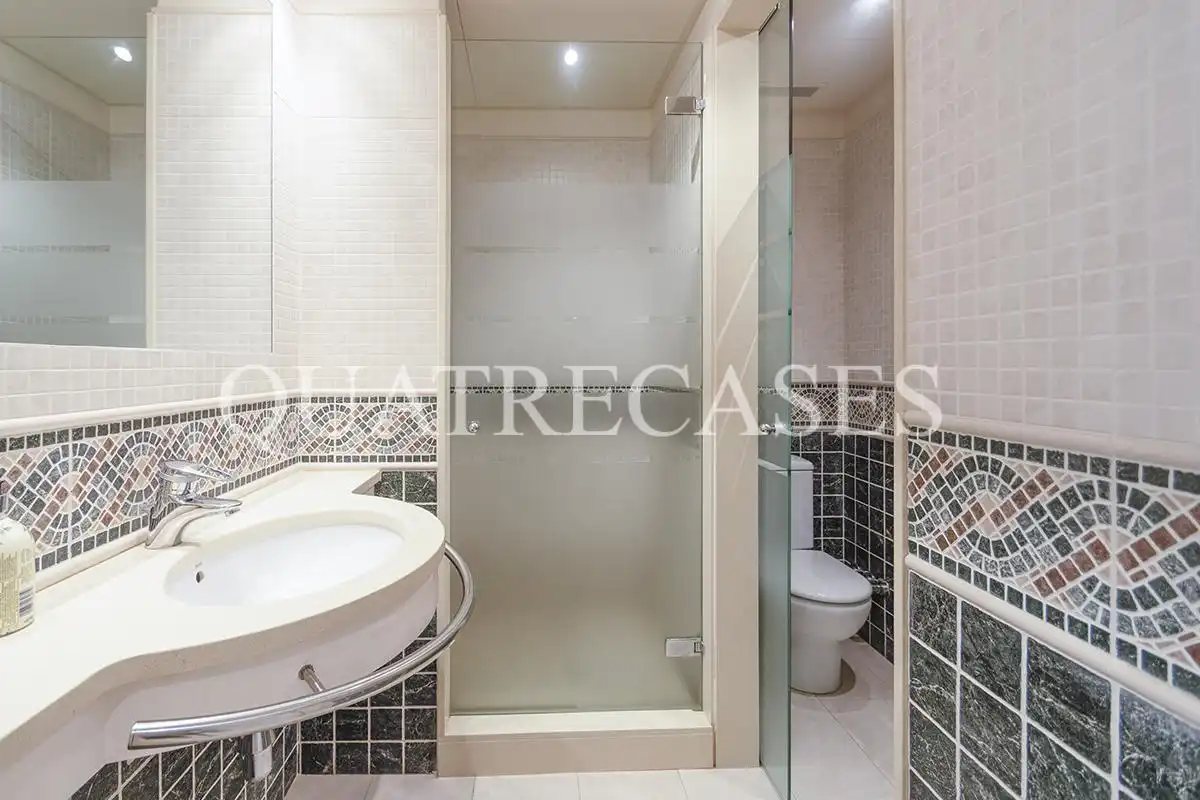 Bathroom of Houses for sale in Sitges  with Heating, Private garden and Terrace