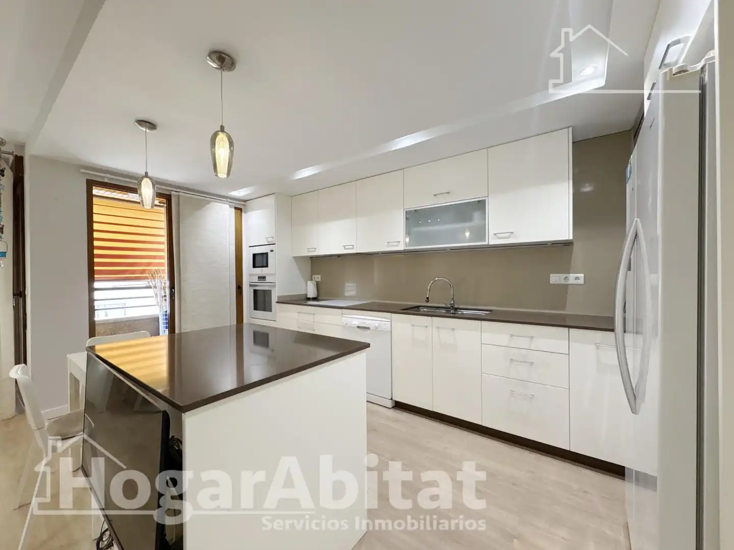 Cuina de Pis en venda en Gandia amb Aire condicionat i Balcó
