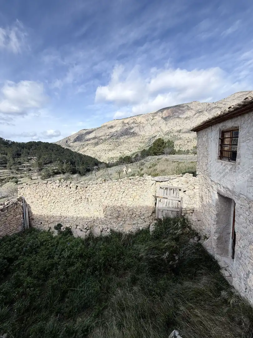 Country house with garden for sale in Sella, imagen 8
