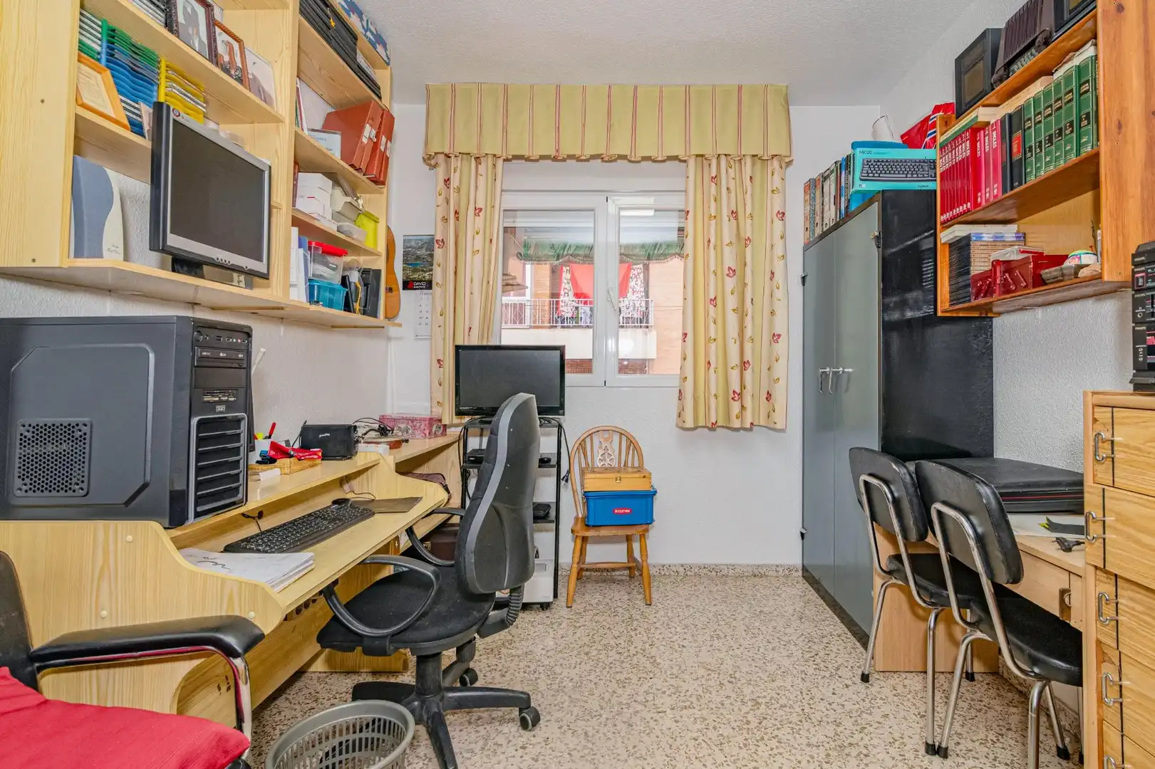 Habitación de Piso en venta en Granada con Aire acondicionado, Calefacción y Balcón