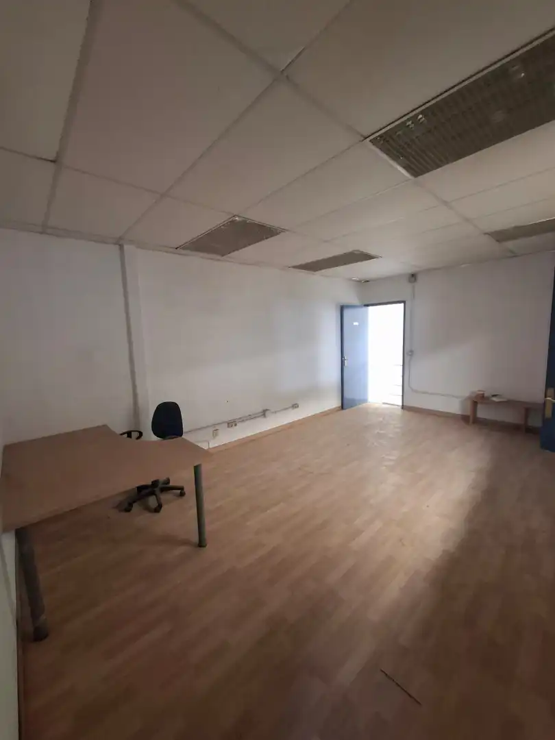 Nau industrial en venda a Carrer Artesans, 54, Valls