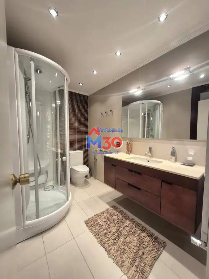 Bathroom of Flat for sale in Miranda de Ebro  with Heating and Terrace