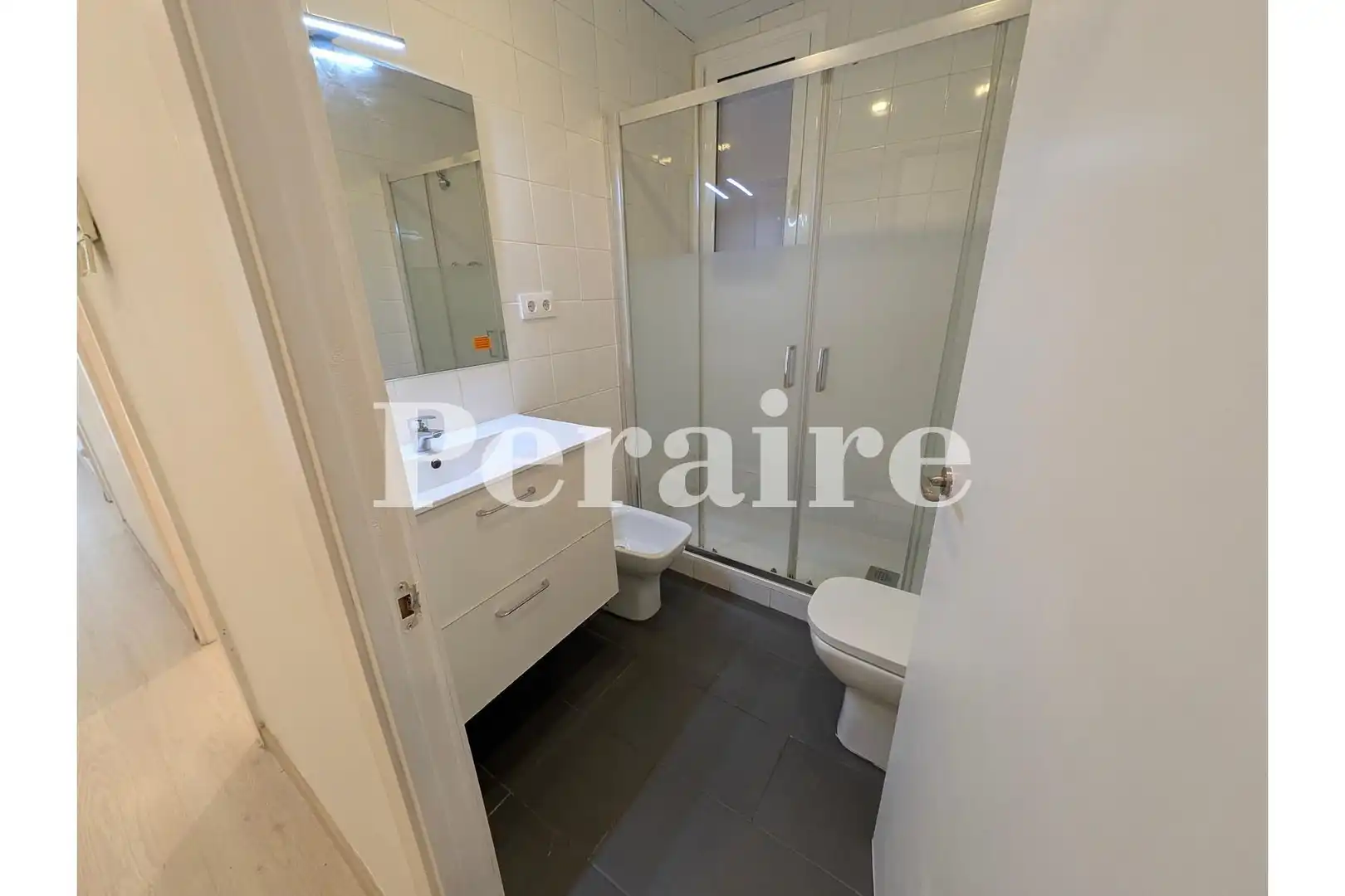Flat with terrace to rent in Calle Rocafort 80, imagen 13
