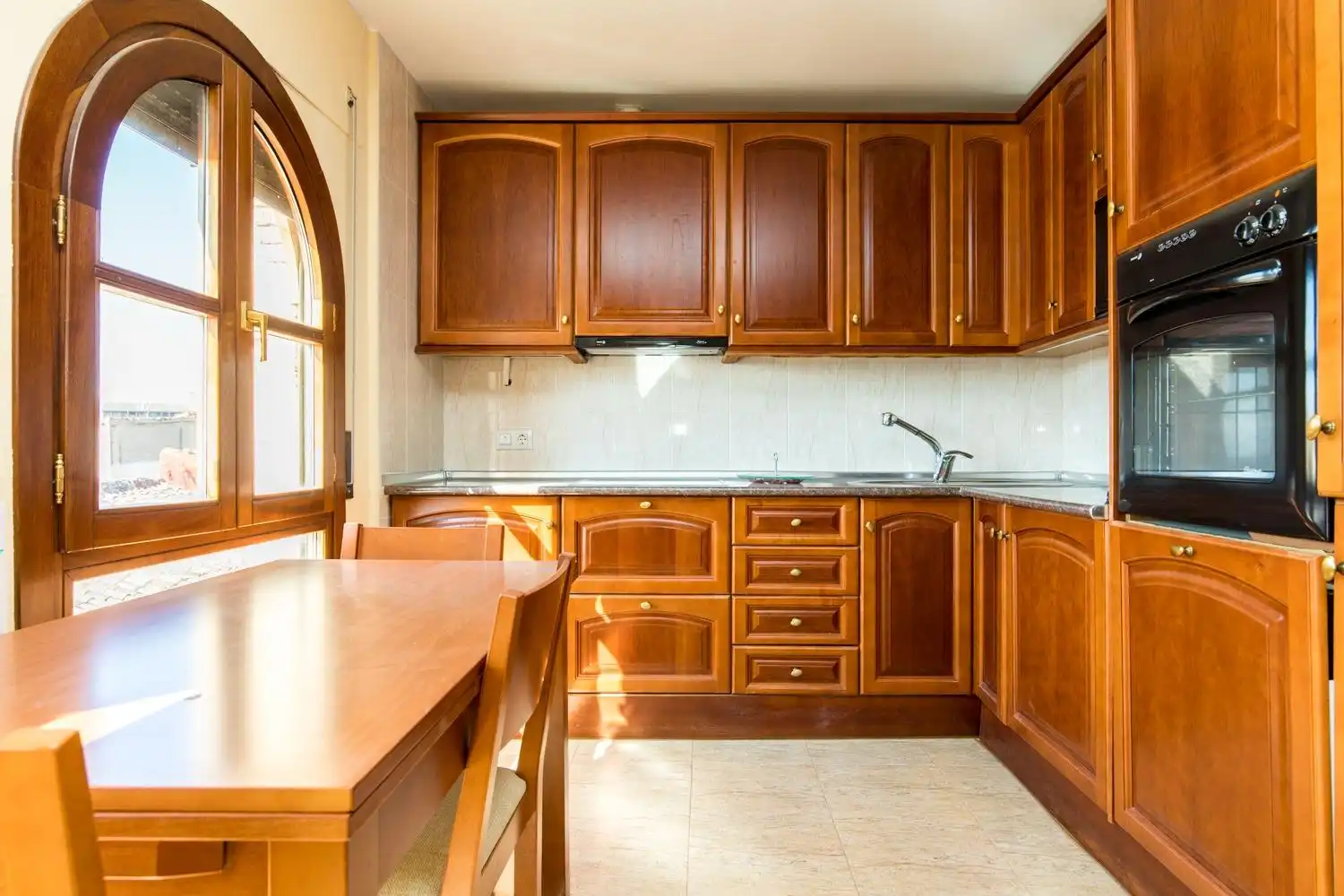 Cocina de Ático en venta en Borja con Calefacción, Parquet y Terraza