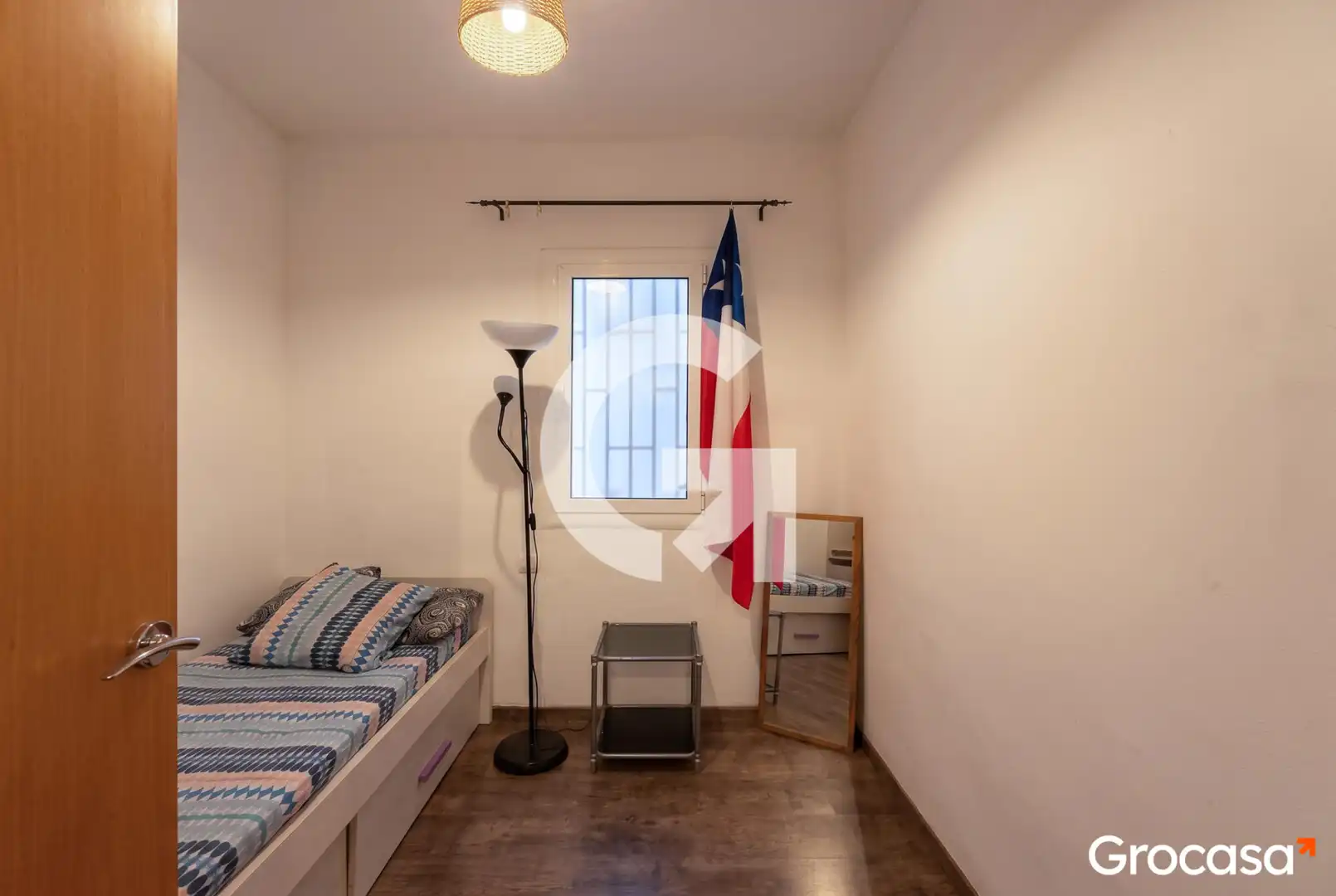 Bedroom of Flat for sale in Barcelona  with Air Conditioner, Oven and Balcony