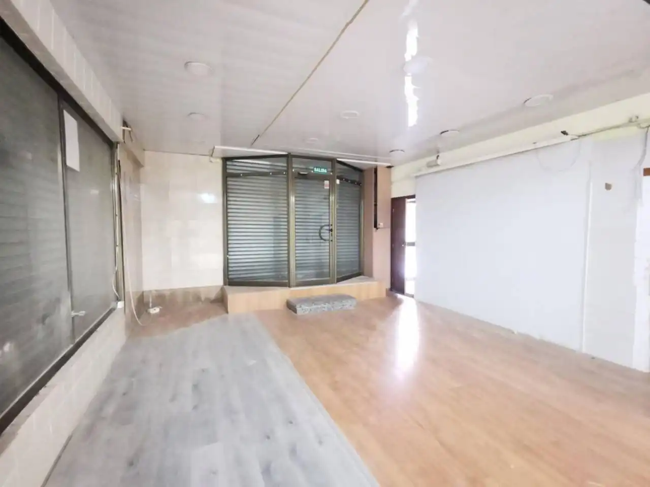 Local comercial en venda a Calle Tarragona, imagen 4