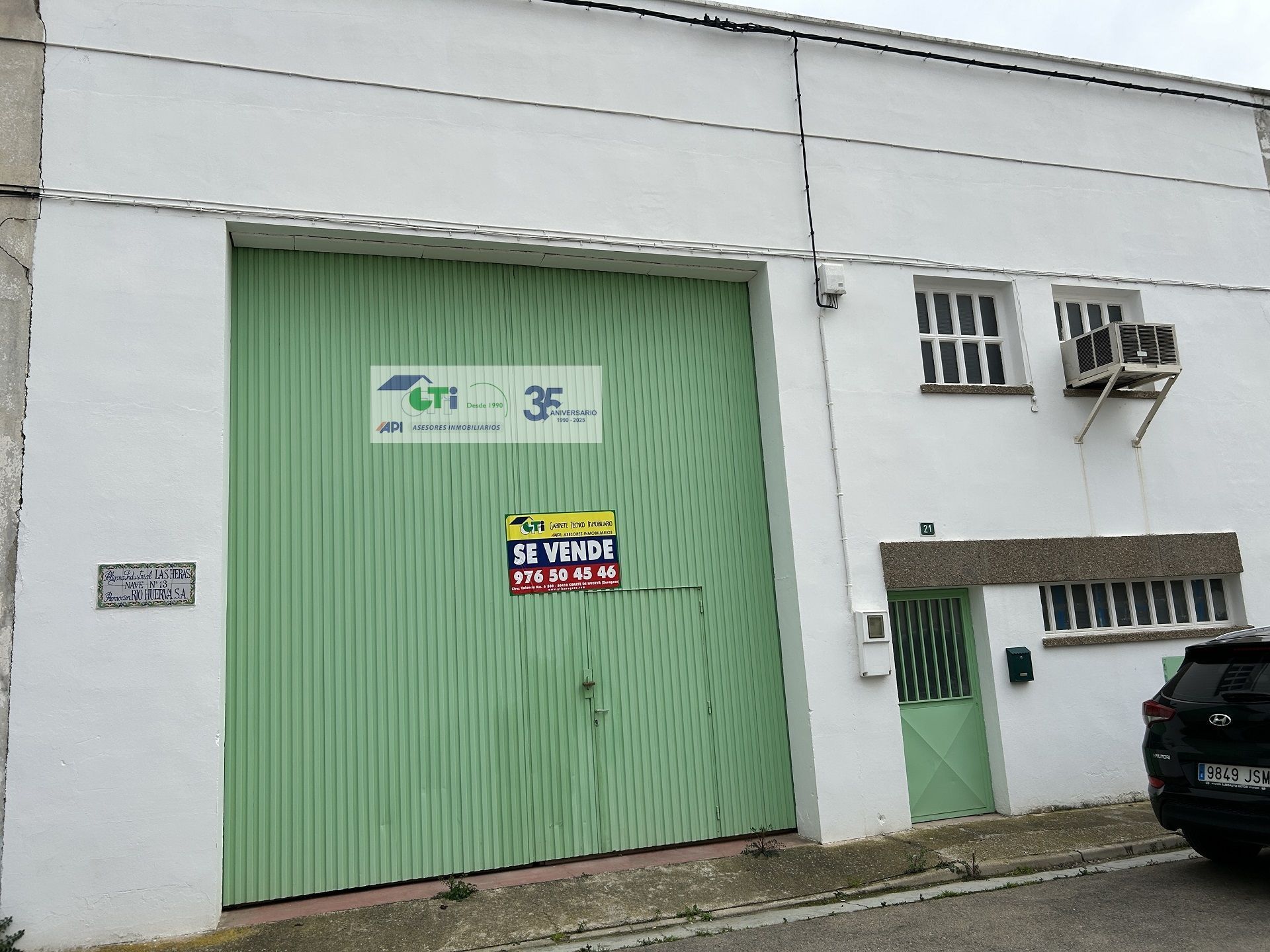 Nau industrial en venda en Cadrete