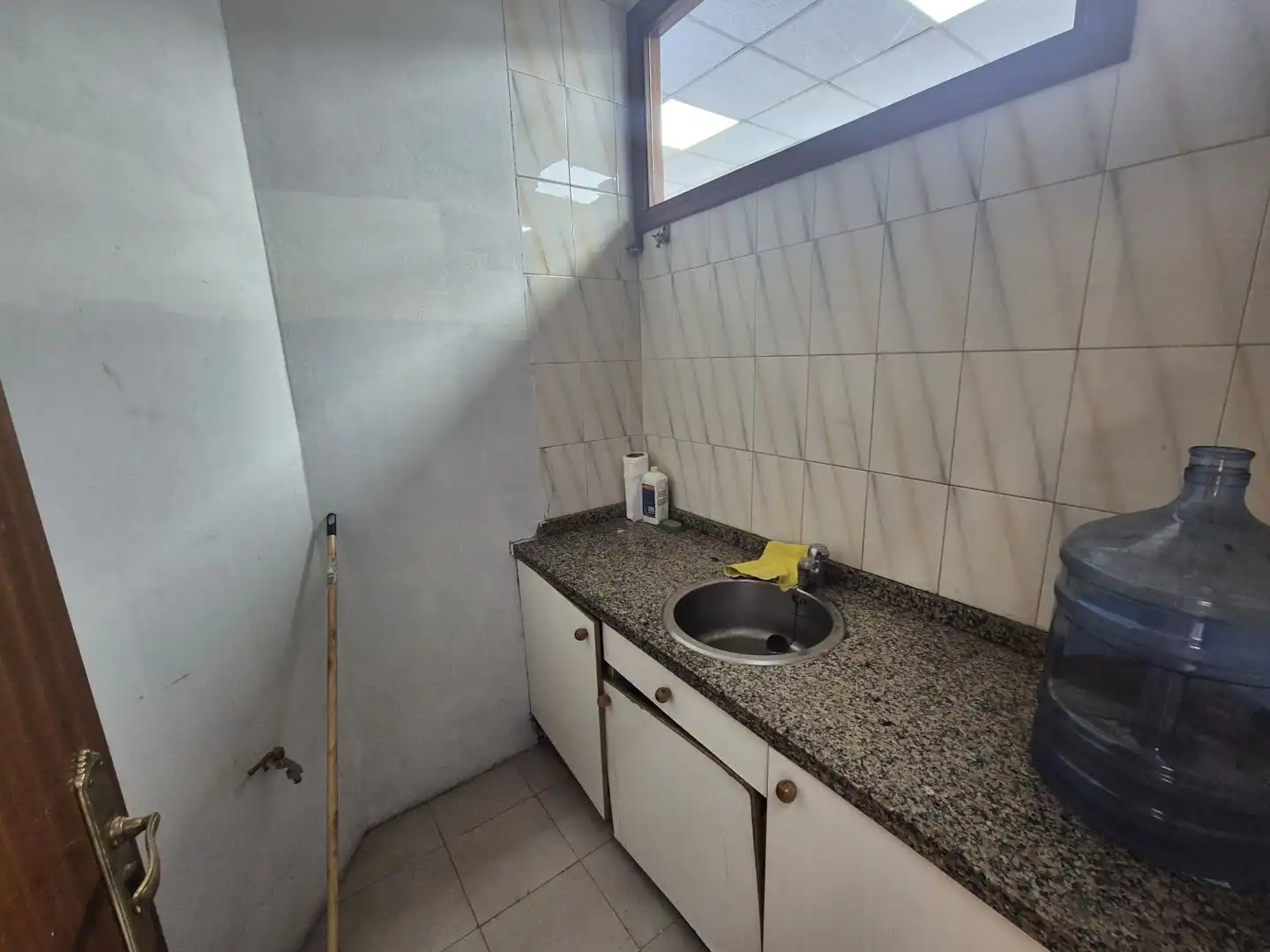 Cocina de Local de alquiler en Siero