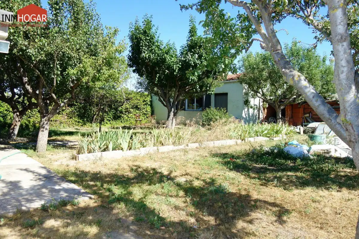 Country house zum Verkauf in Ávila mit Privatgarten, Terrasse und Abstellraum