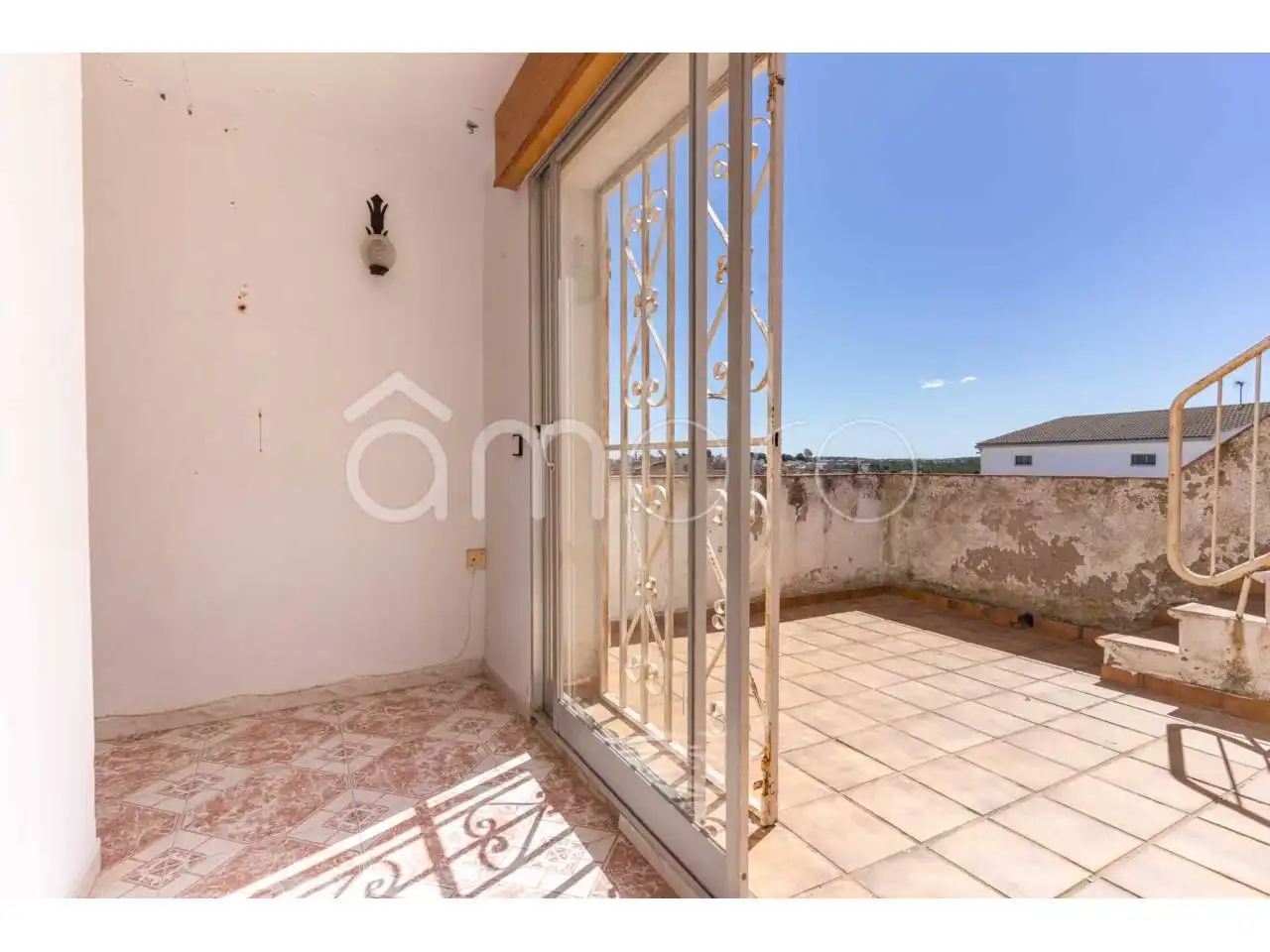 Vista exterior de Casa o xalet en venda en Els Pallaresos amb Jardí privat, Terrassa i Piscina