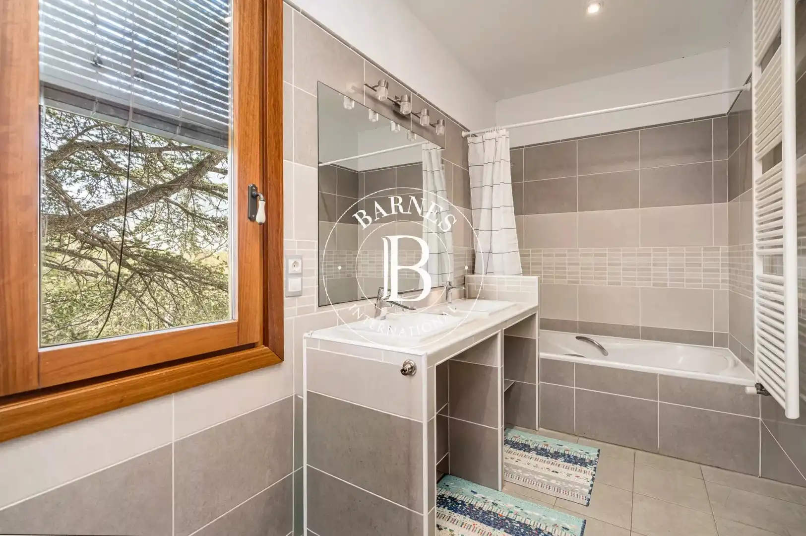 Baño de Casa o chalet en venta en Alcázar de San Juan con Jardín privado, Piscina y Amueblado