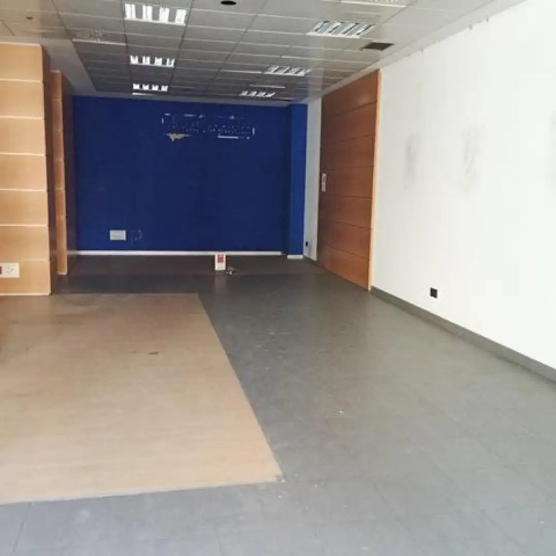 Local comercial en venda a Calle UNIVERSIDAD, imagen 7