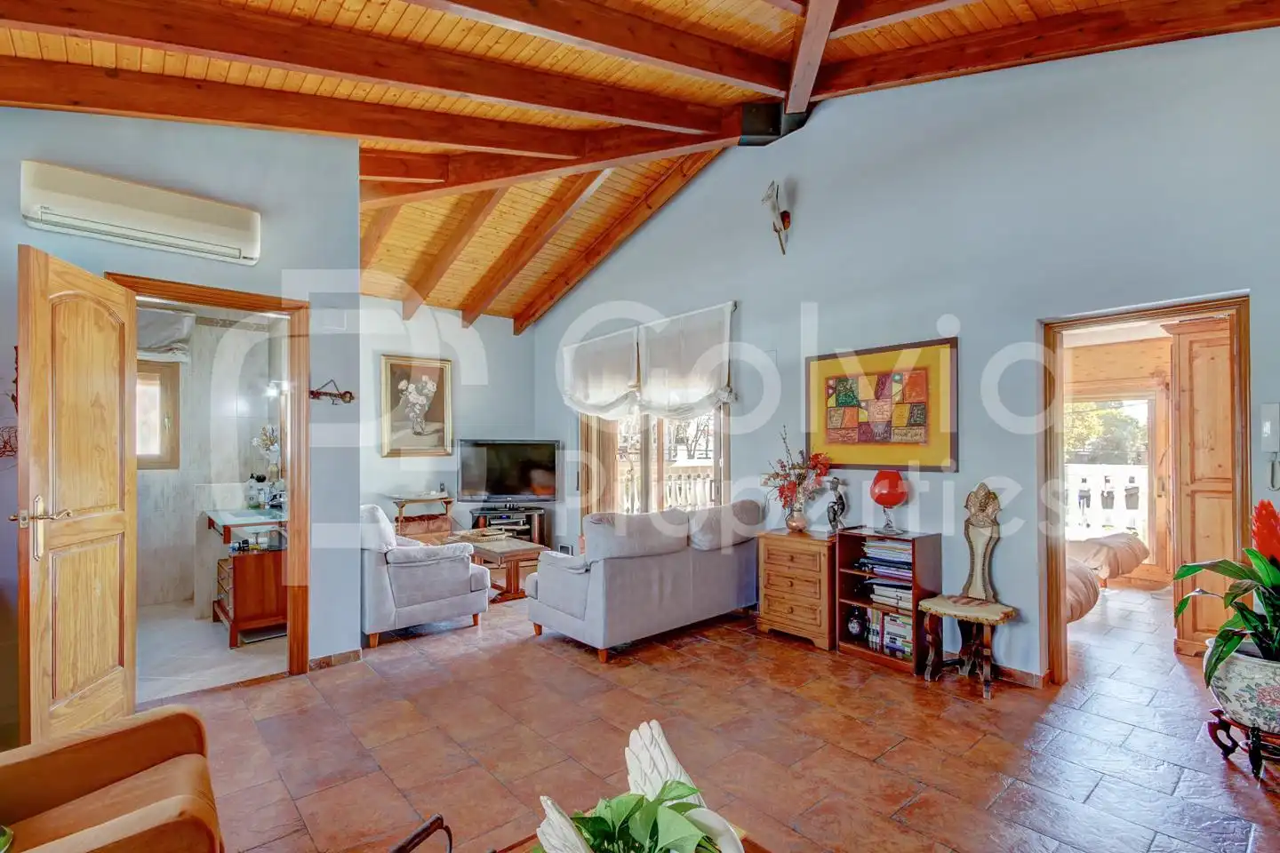 Sala de estar de Casa o chalet en venta en Castelldefels con Aire acondicionado, Calefacción y Jardín privado
