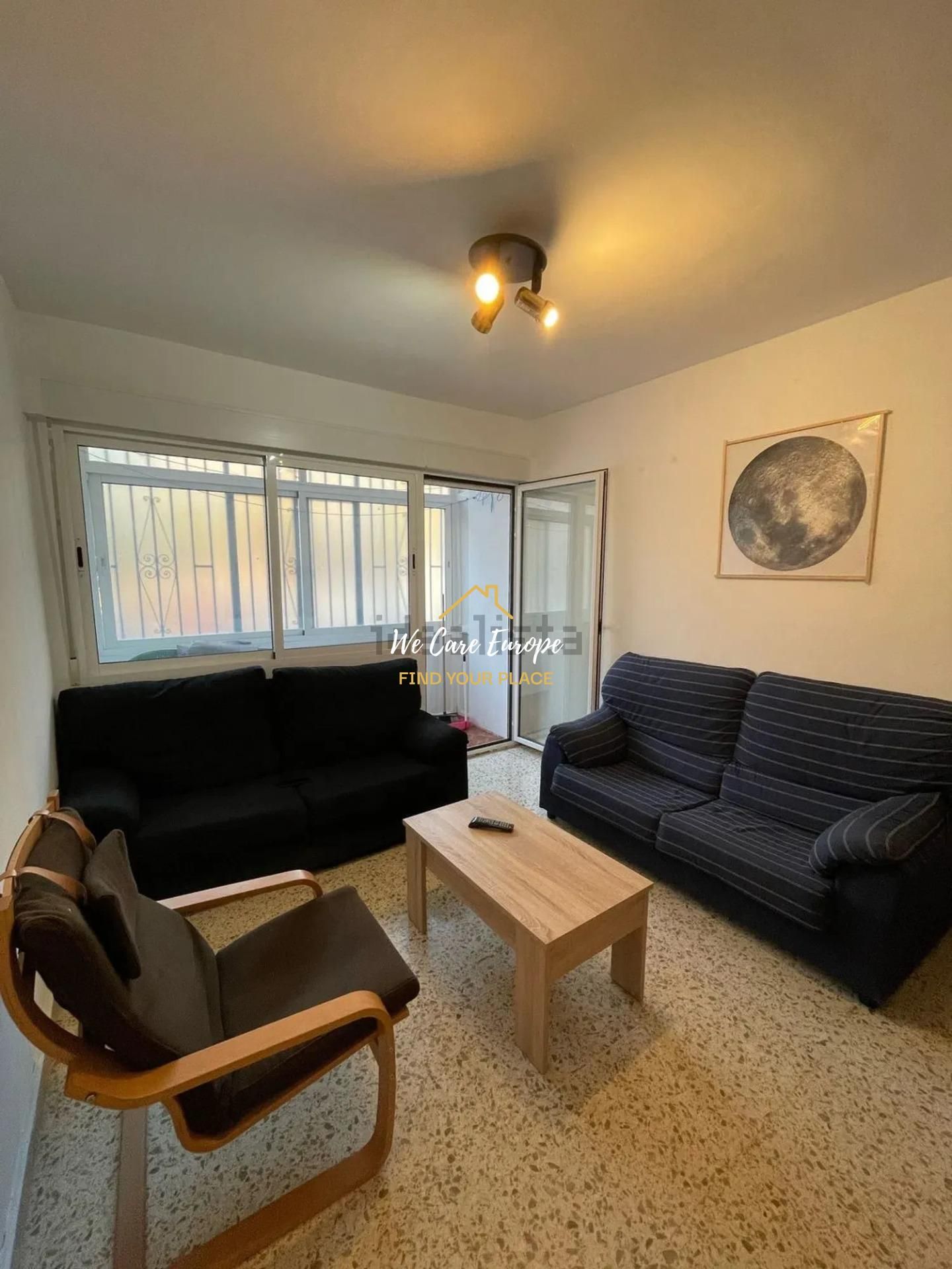 Living room of Flat to rent in  Granada Capital  with Heating and Private garden