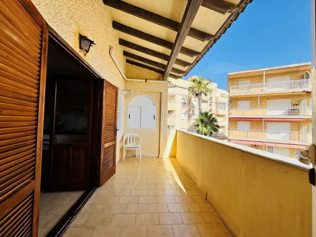 Terrassa de Casa adosada en venda en Torrevieja