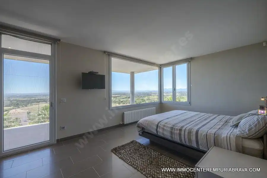 Chalet en venta en Palau-saverdera, imagen 5