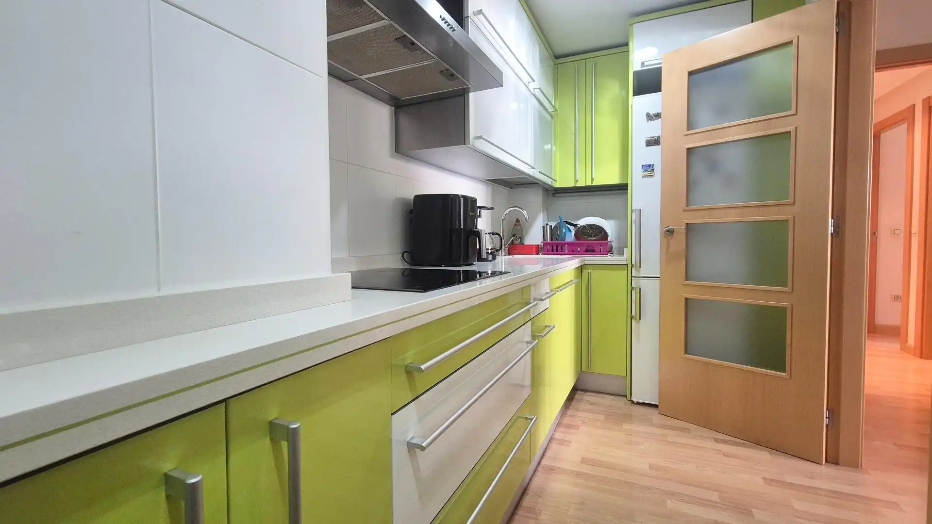 Cocina de Planta baja de alquiler en Castellanos de Moriscos con Calefacción, Amueblado y Piscina comunitaria
