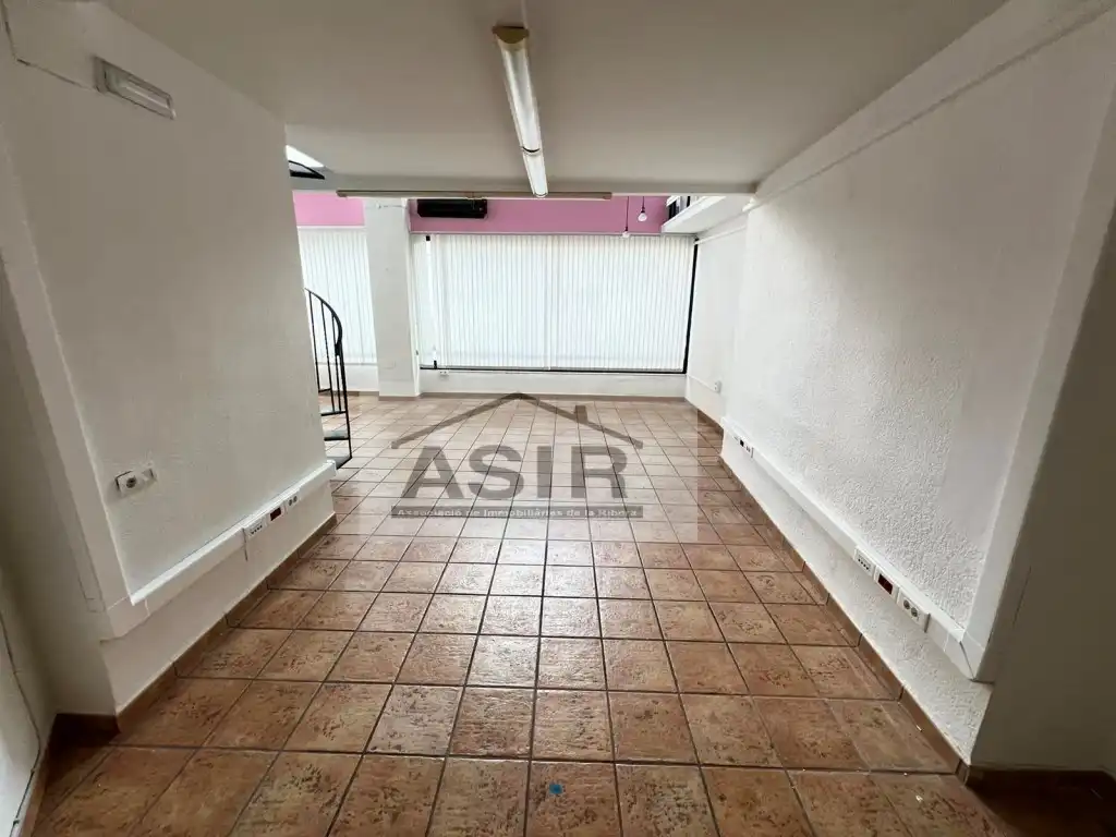 Local en venta en Algemesí con Aire acondicionado