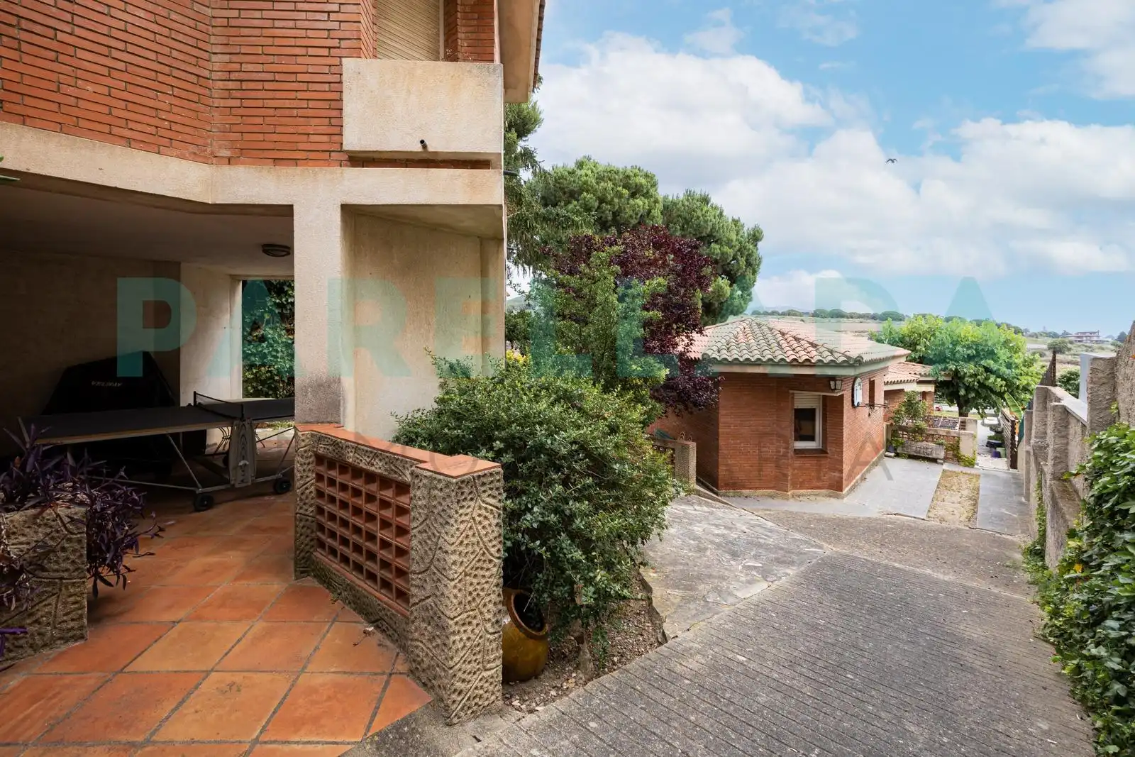 Vista exterior de Casa o chalet en venta en Tiana con Aire acondicionado, Jardín privado y Terraza