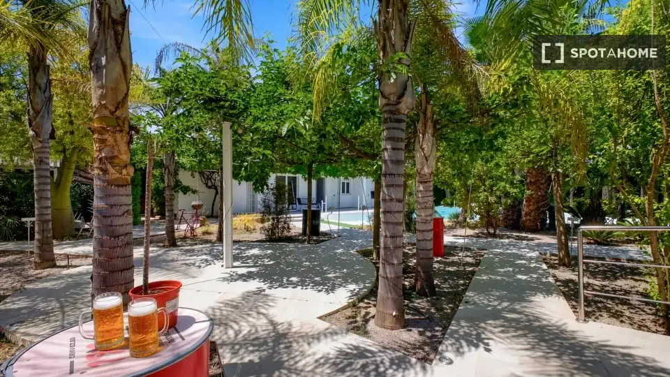 Wohnungen zur untervermieten in Bétera mit Klimaanlage, Terrasse und Möbliert