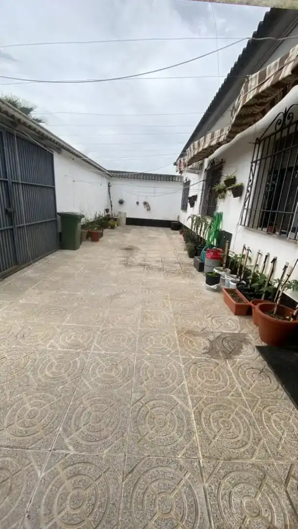 Terrassa de Casa o xalet en venda en La Carlota amb Aire condicionat i Piscina