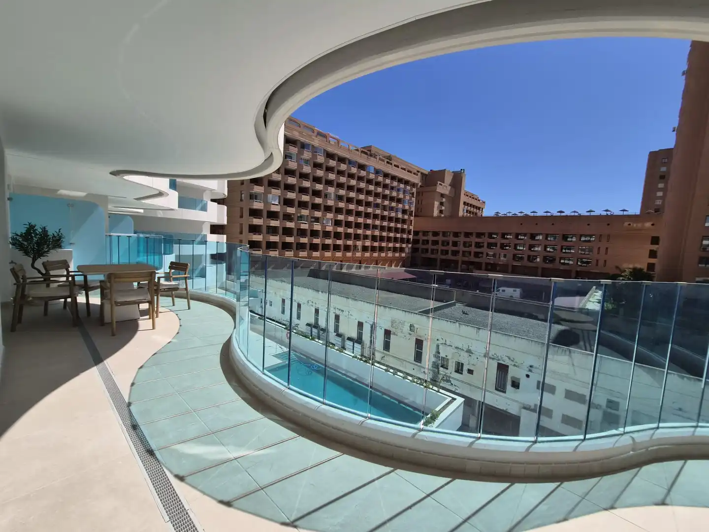 Piso de obra nueva con piscina en venta en Calle Colón 6, imagen 8