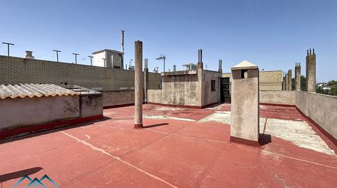 Foto 2 de Edifici en venda a Calle Virgo, El Rocío - La Milagrosa, Jerez de la Frontera