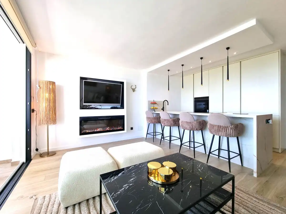 Apartamento con piscina en venta en Las Lagunas, imagen 4