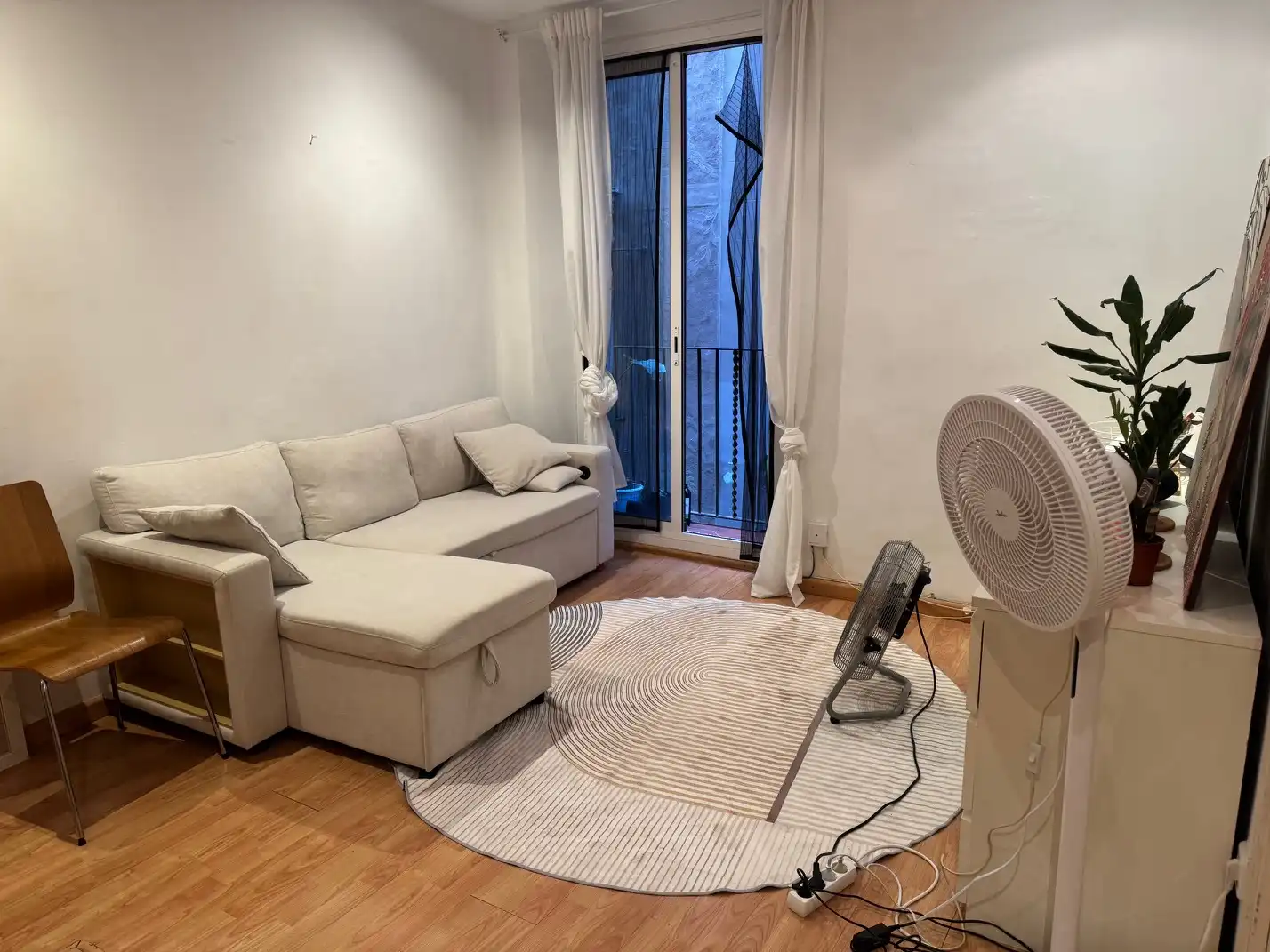 Piso con terraza en venta en Carrer de la Mare de Déu del Pilar 21, imagen 3