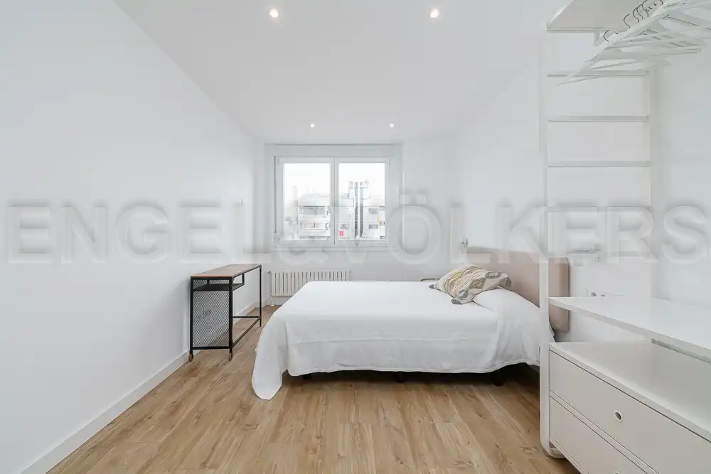 Bedroom of Flat for rent in Vigo   with Heating and Furnished