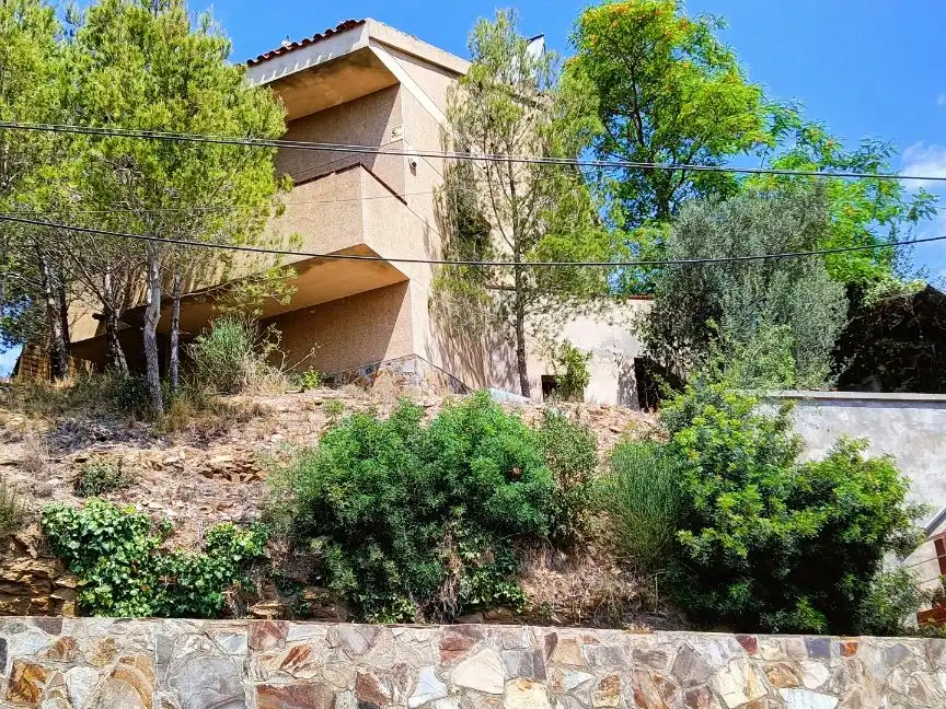 Detached house with garden for sale in Avinguda Dolça de Provença 33, imagen 2