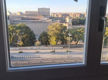 Flat with lift for sale in Avenida de Madrid 35