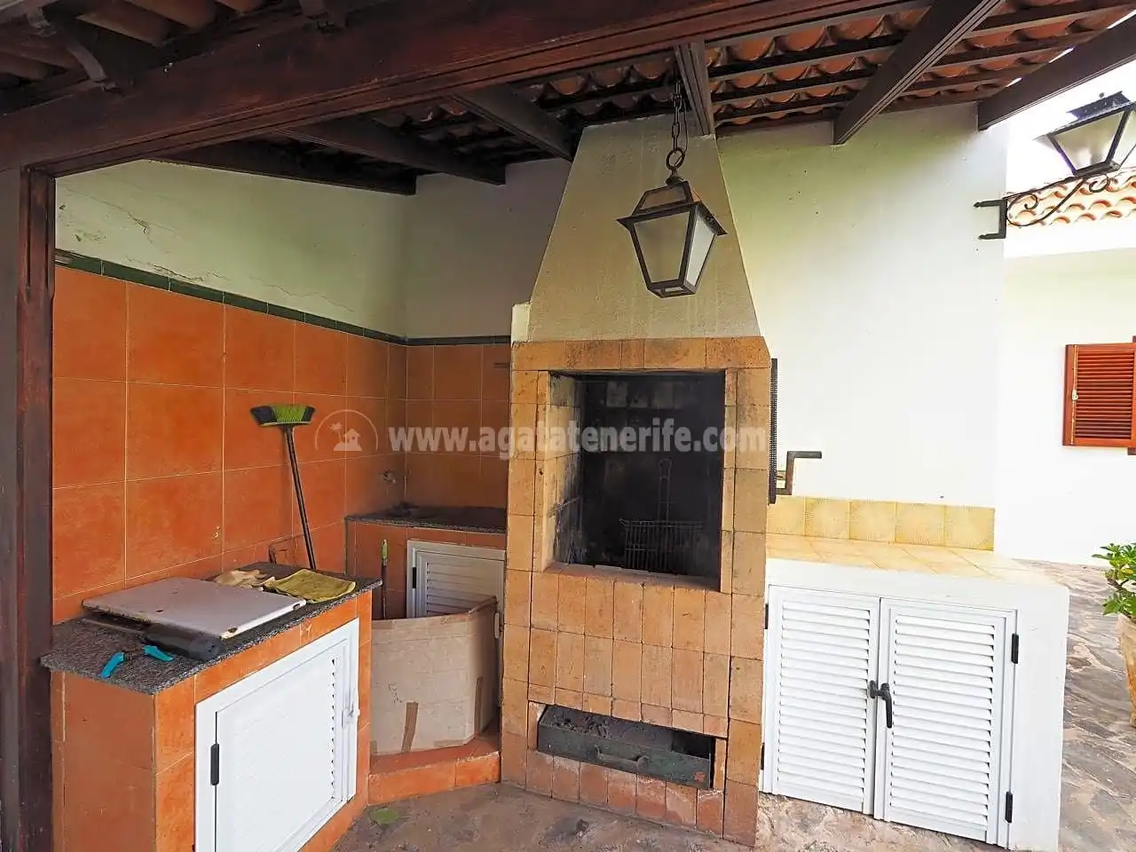 Cuina de Casa o xalet en venda en Icod de los Vinos amb Parquet, Terrassa i Traster