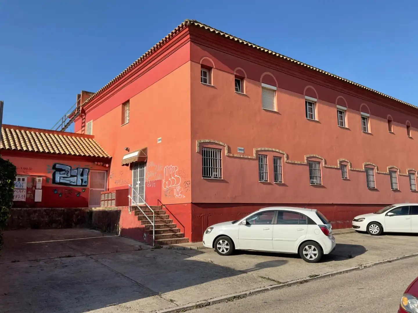 Vista exterior de Edificio en venta en El Puerto de Santa María