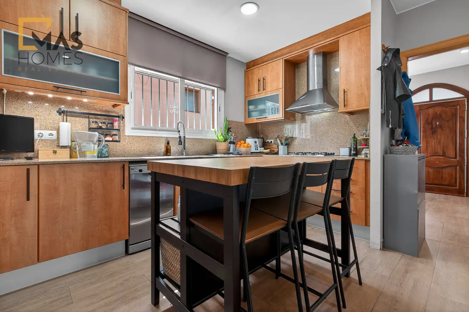 Kitchen of Houses for sale in Sant Cugat del Vallès  with Air Conditioner, Heating and Storage room