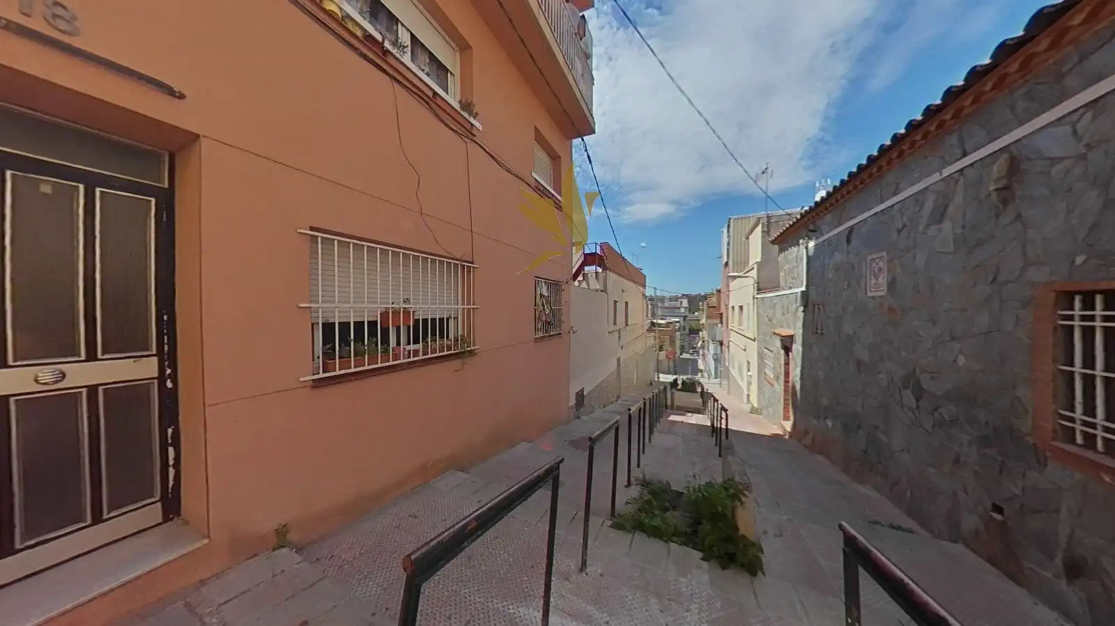 Außenansicht von Wohnung zum Verkauf in Badalona mit Terrasse