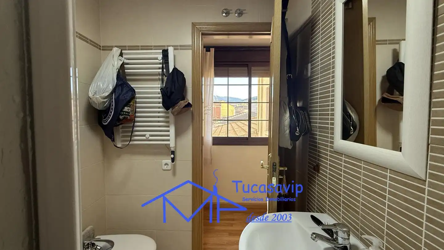Badezimmer von Wohnung zum Verkauf in El Tiemblo  mit Balkon