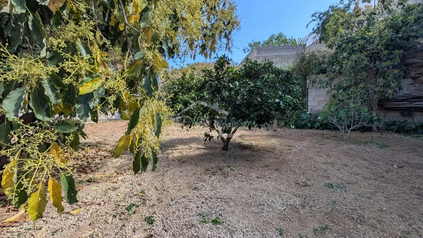 Casa adosada en venta en San Miguel de Abona con Jardín privado, Trastero y Amueblado