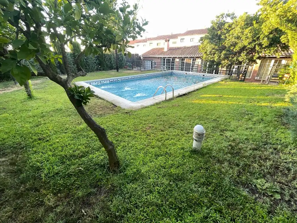 Piscina de Casa o chalet en venta en Trujillo con Aire acondicionado, Jardín privado y Piscina