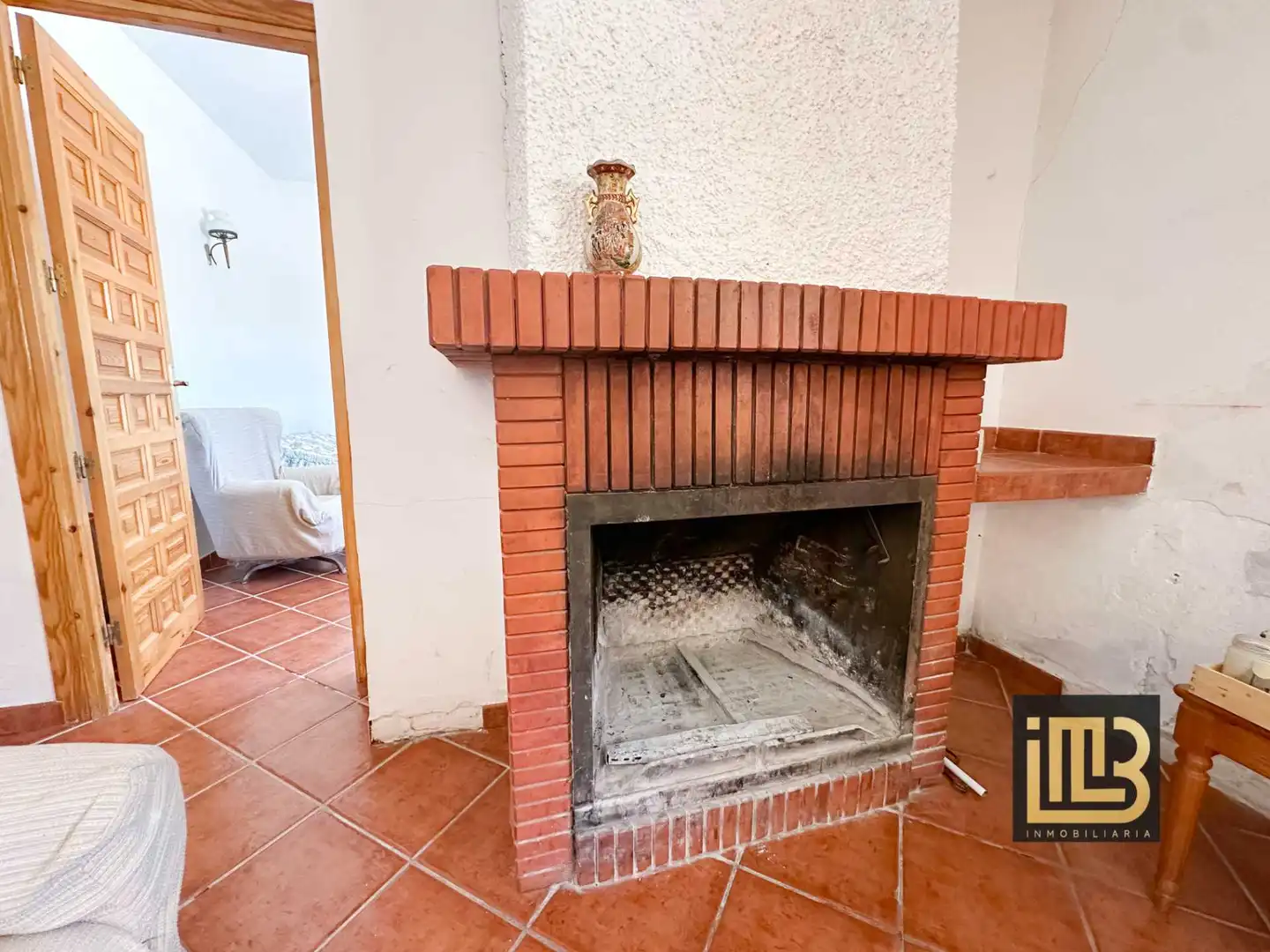 Sala de estar de Piso en venta en Cabra del Santo Cristo con Terraza y Amueblado