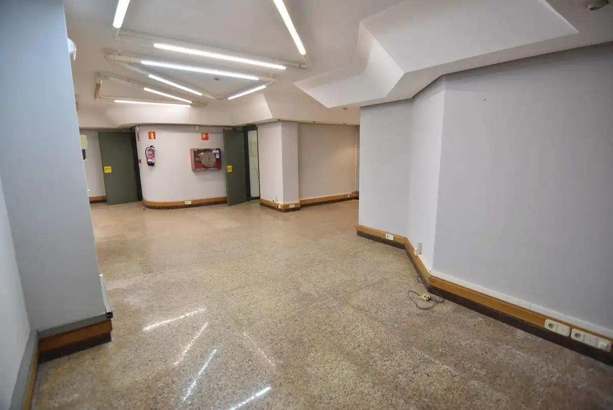 Locale commerciale in vendita a Eibar, imagen 4