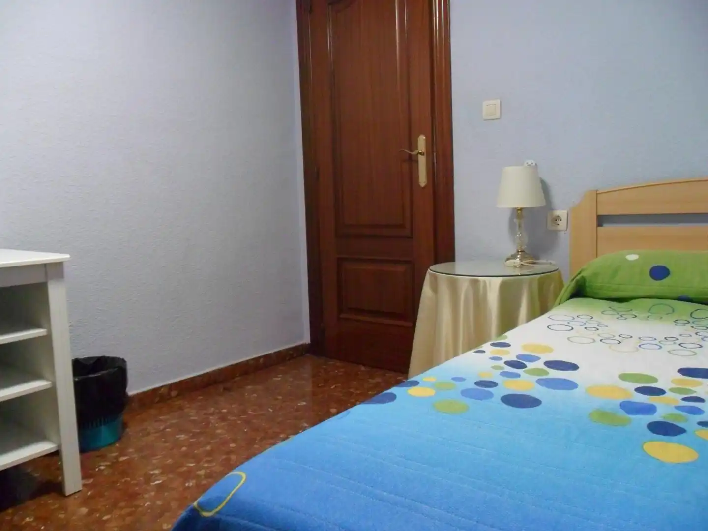 Habitación de Piso de alquiler en Granada con Aire acondicionado, Calefacción y Terraza