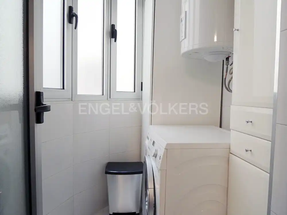 Küche von Wohnung zur Miete in Madrid mit Klimaanlage, Heizung und Parkett