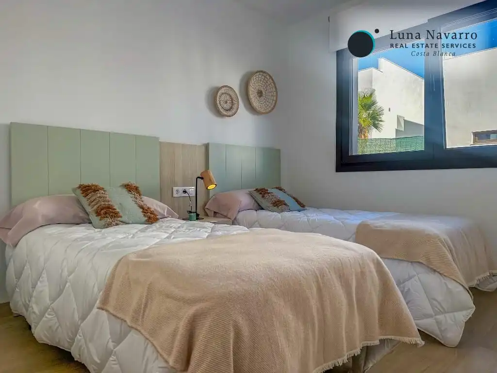 Mini appartamento con terrazza in vendita a Avenida Oviedo, imagen 14