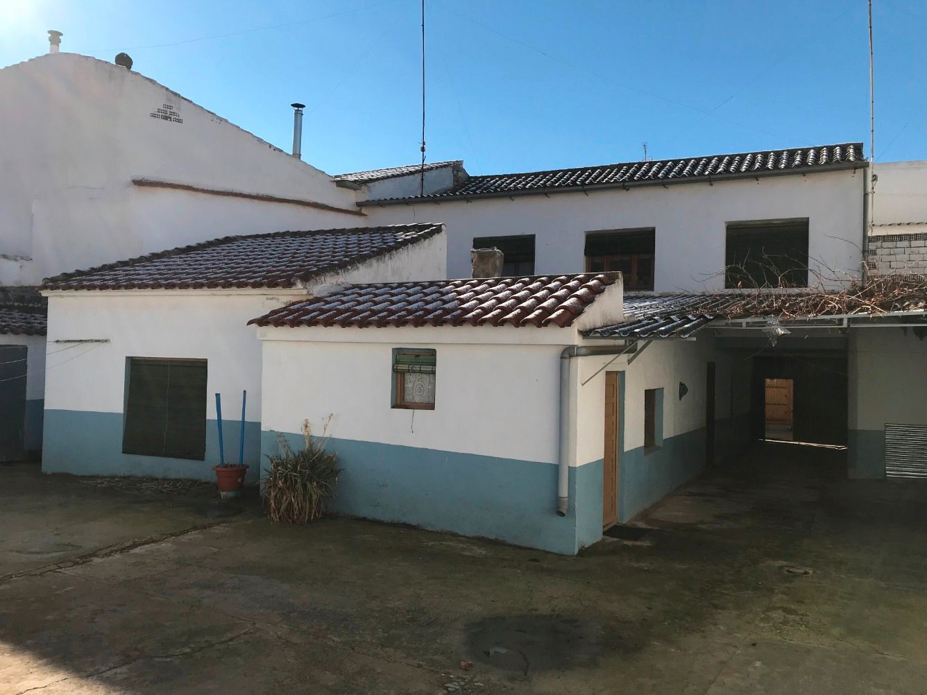 Exterior view of Single-family semi-detached for sale in Membrilla  with Heating