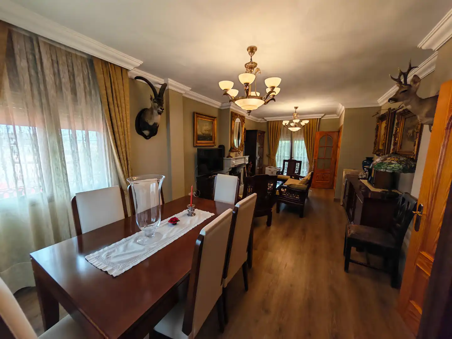 Comedor de Casa o chalet en venta en Alhaurín de la Torre con Aire acondicionado, Calefacción y Jardín privado