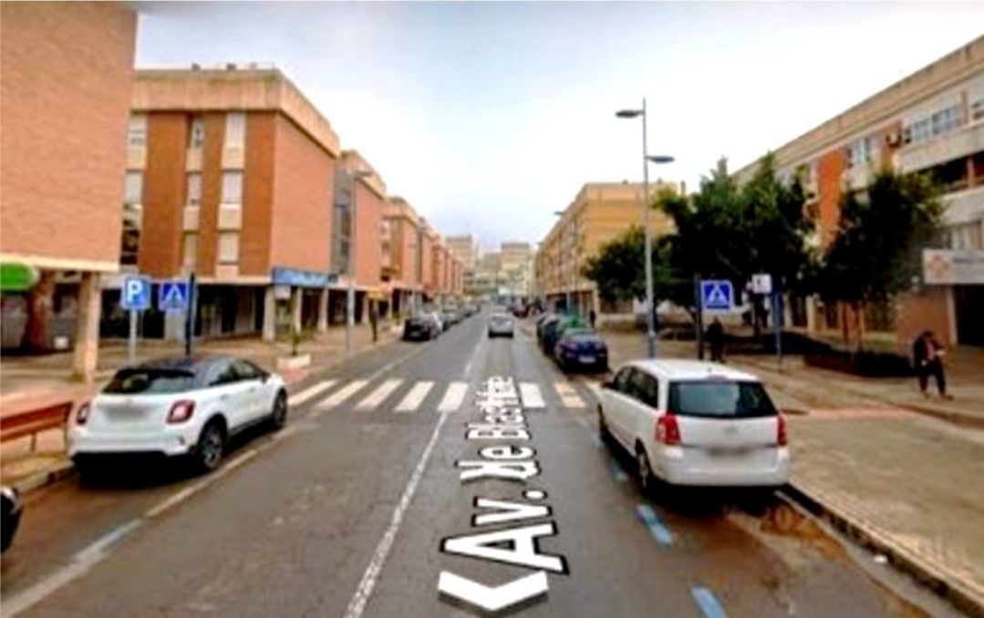 Vista exterior de Local de alquiler en  Almería Capital con Aire acondicionado y Parquet