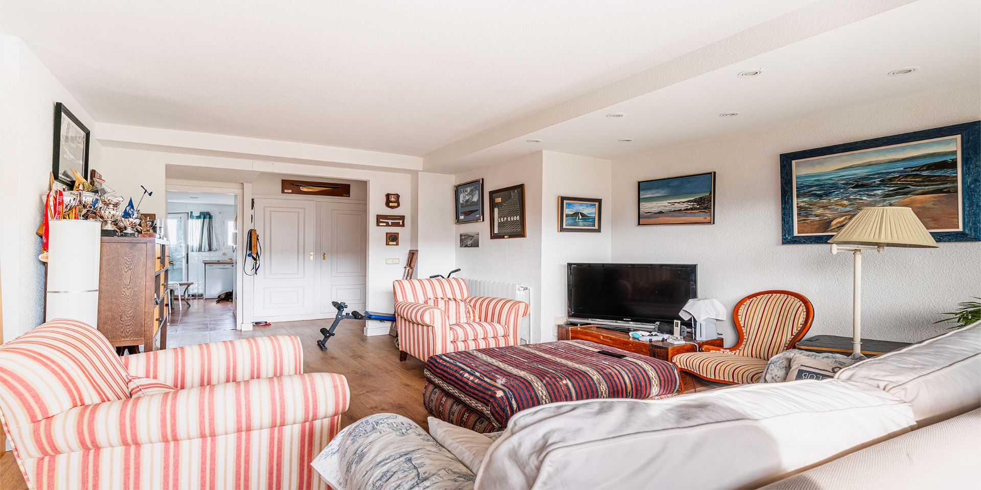 Living room of Flat for sale in Majadahonda  with Heating, Private garden and Terrace