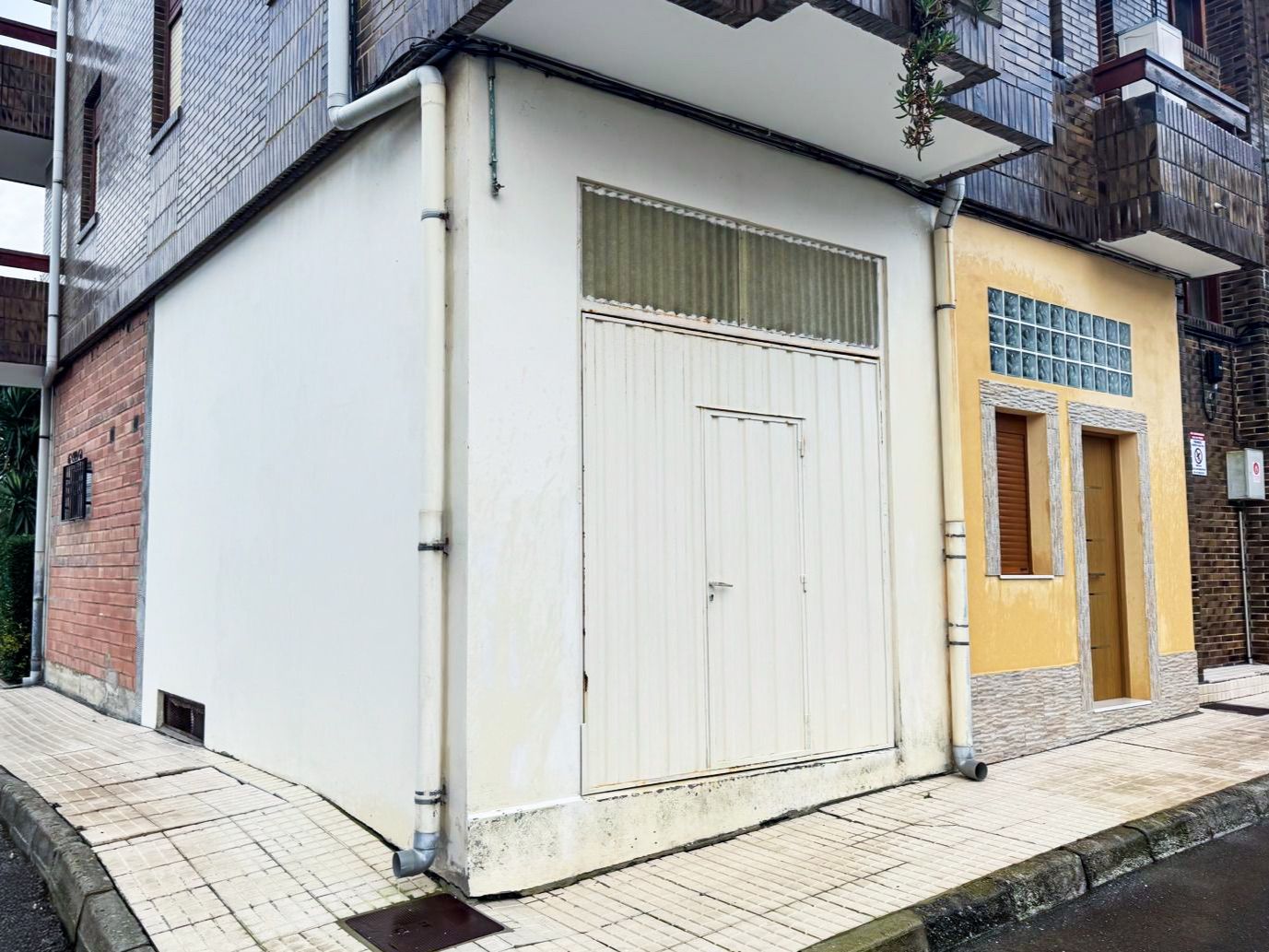 Vista exterior de Trastero en venta en Noja