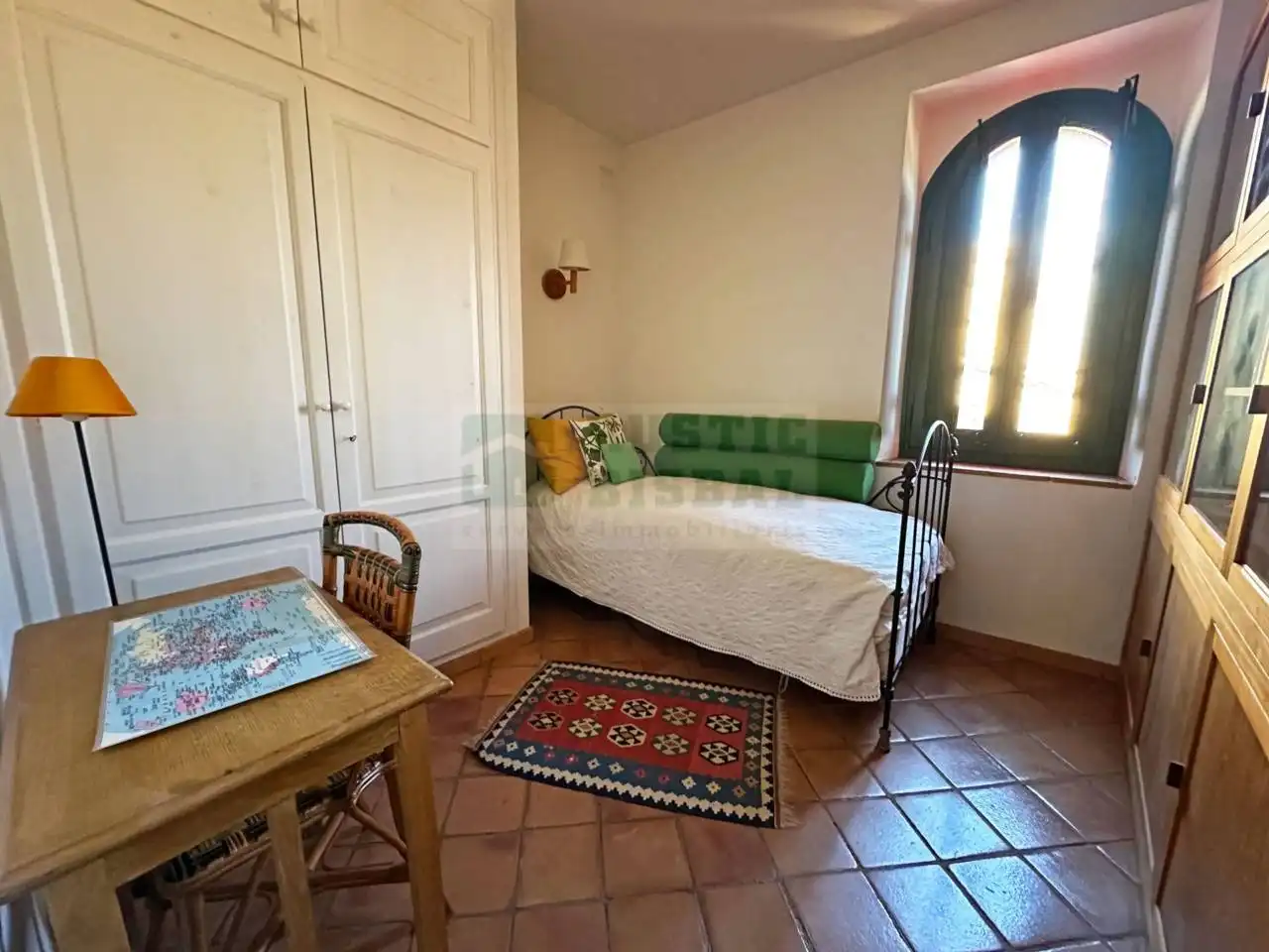 Dormitori de Finca rústica en venda en Forallac amb Terrassa
